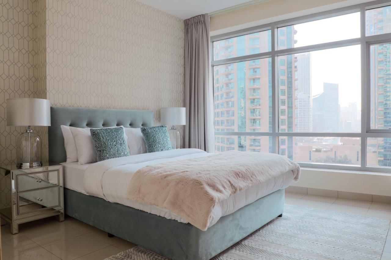 Nasma Luxury Stays - Pastel-Colored Apt With Jaw-Dropping Marina Views Dubai Ngoại thất bức ảnh